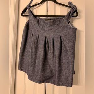 Banana Republic cute sleeveless top